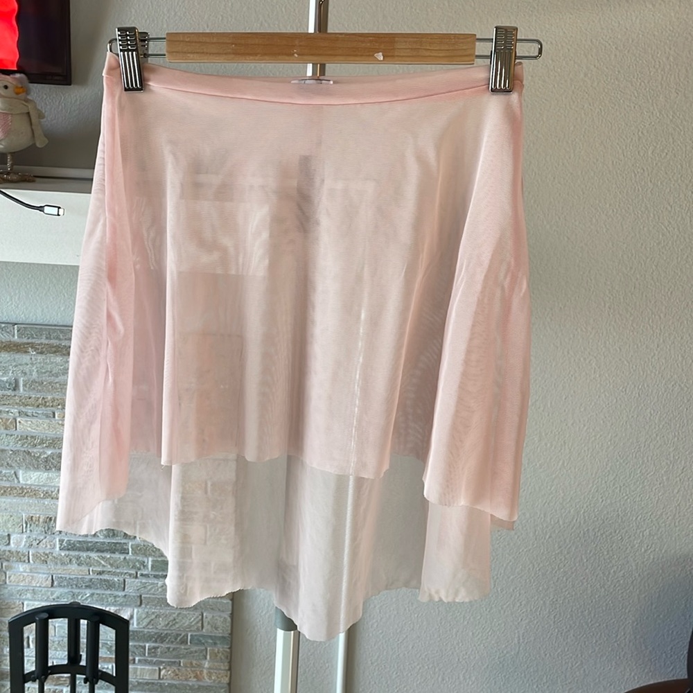 Light pink high-low eleve ballet skirt